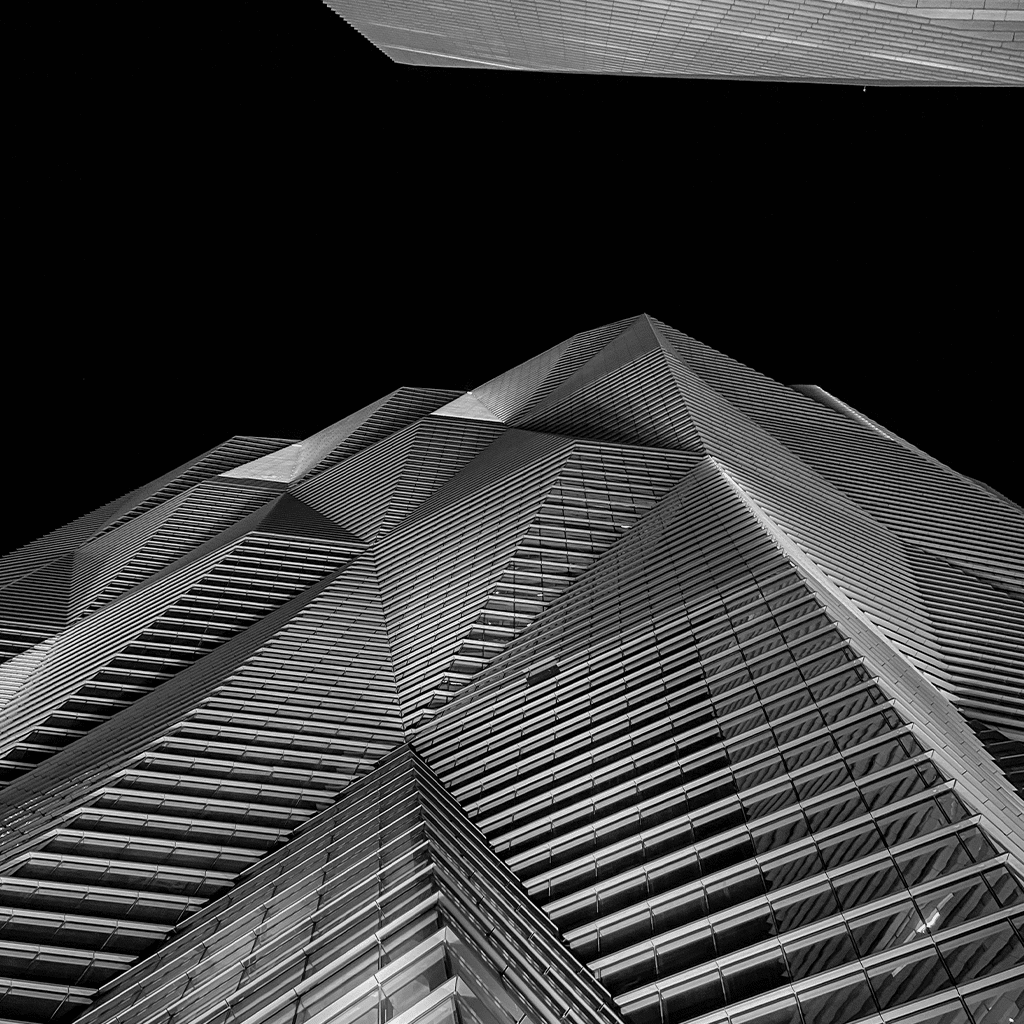 محامي في جدة يقدم استشارات قانونية في قضايا قانون العقارات والممتلكات